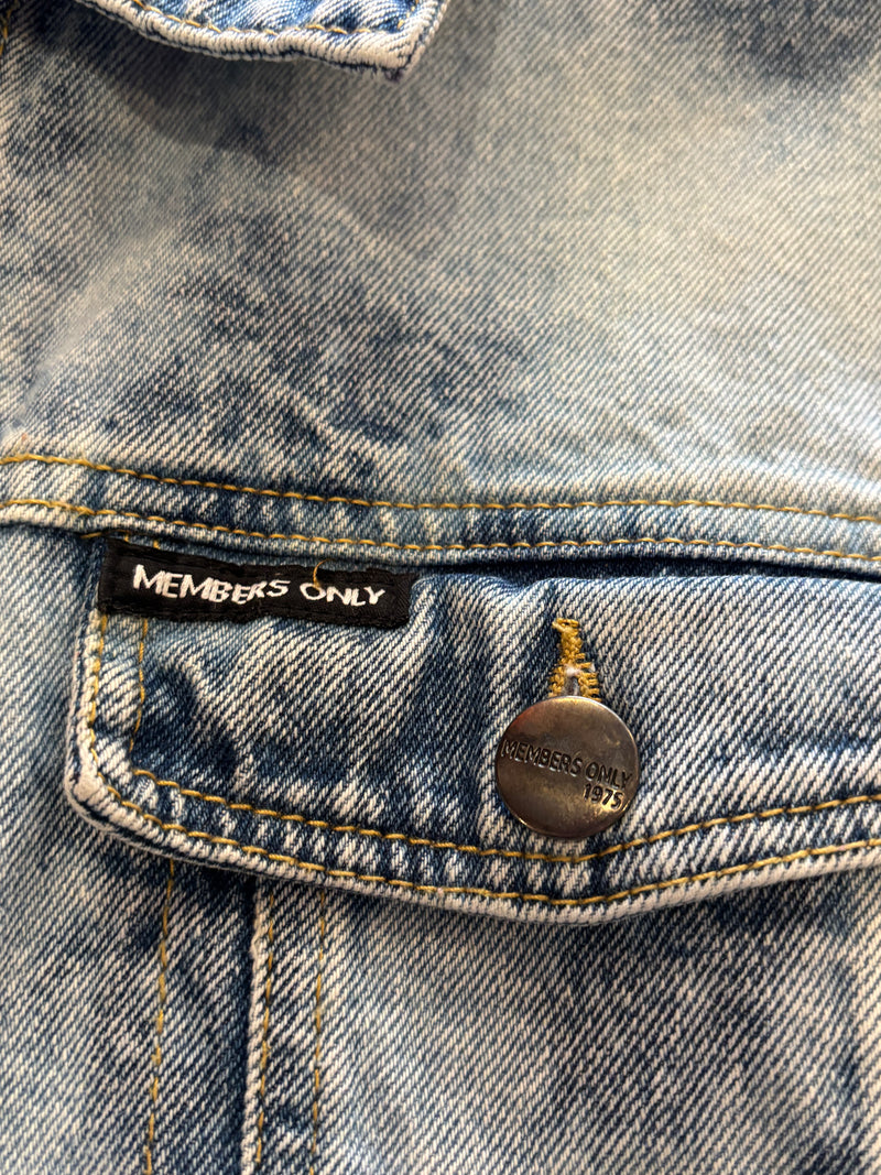 Members Only Nickelodeon/Rugrats